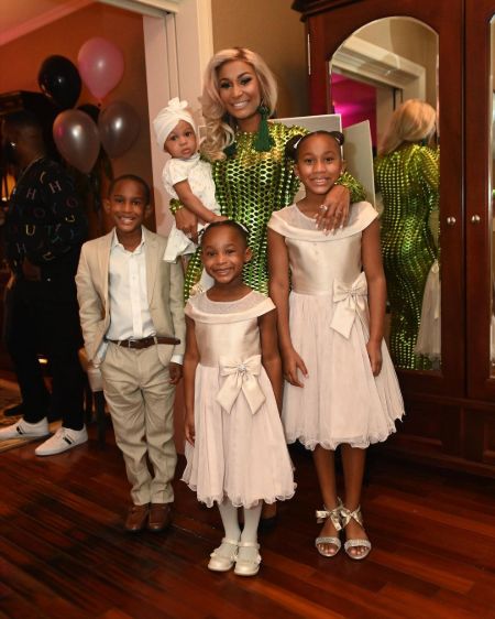 Melody Holt divorced her ex-husband after finding about his affair.